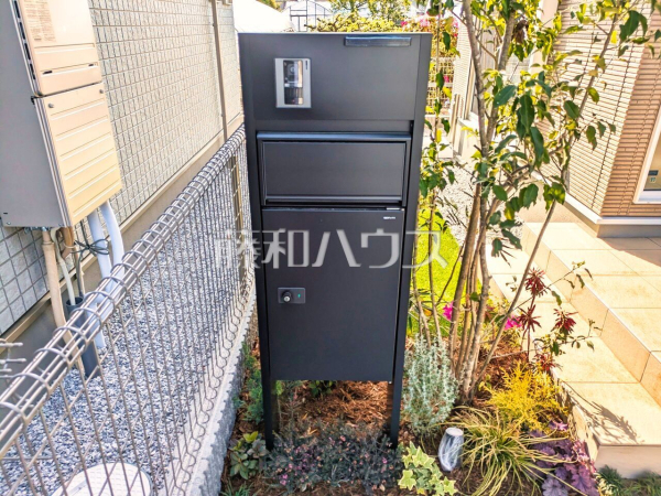 9号棟　郵便受　【立川市西砂町１丁目】