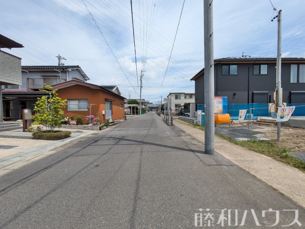 接道状況および現場風景　【小牧市新町１丁目】