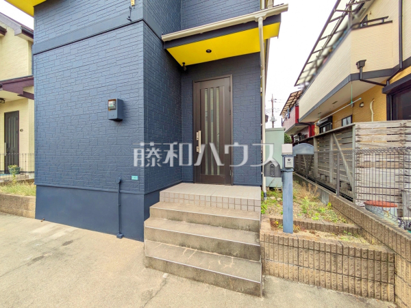 玄関　【小平市花小金井３丁目】