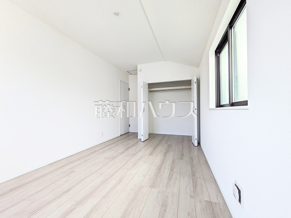 1号棟　居室　【八王子市四谷町】
