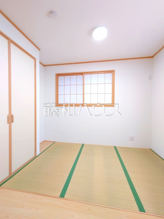 ついゴロンとしたくなる和室。あるとやっぱり落ち着きますね。　【練馬区南大泉１丁目】