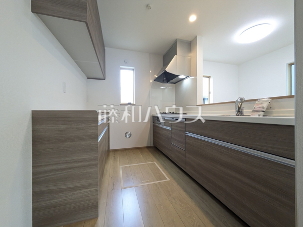 4号棟　キッチン　【武蔵村山市残堀４丁目】