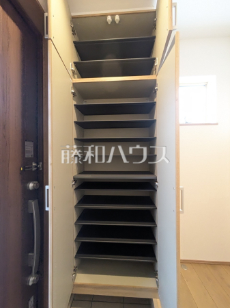 4号棟　玄関収納　【武蔵村山市残堀４丁目】