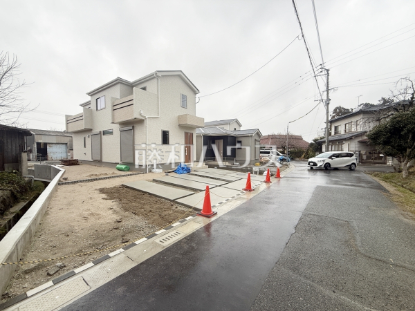 建物のプレゼンをさせていただきますので、実際の完成イメージを思い描いていただくことができます。お気軽にお問合せ下さい。
