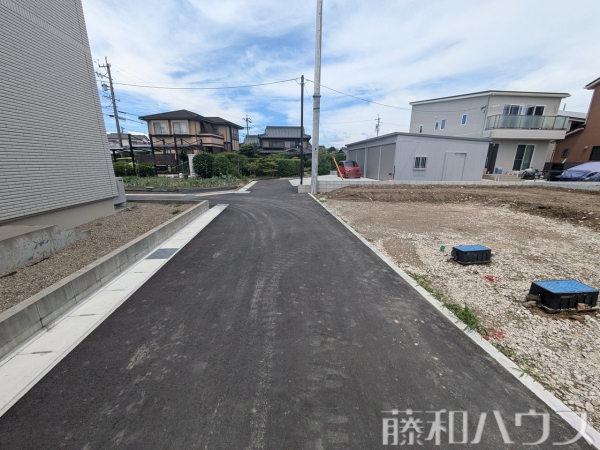 接道状況および現場風景　【春日井市下津町】