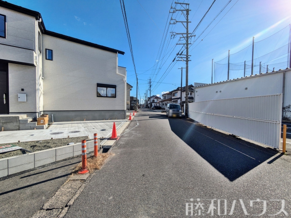 接道状況および現場風景　【春日井市六軒屋町字水附】