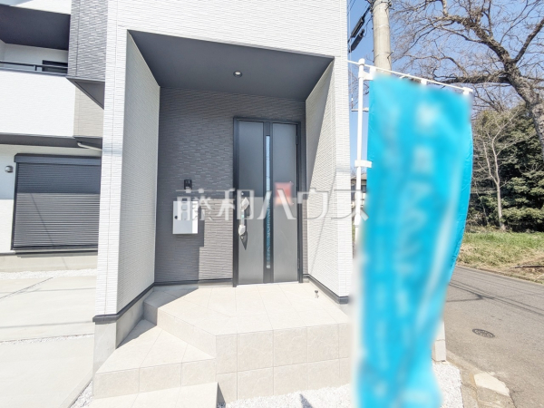 玄関　【東村山市青葉町２丁目】