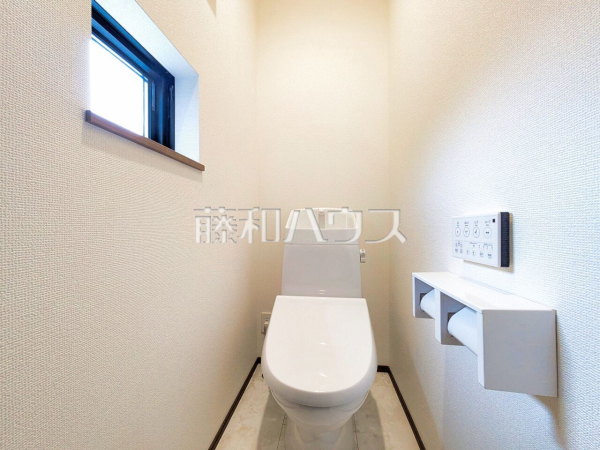1号棟　トイレ　【小平市上水南町４丁目】