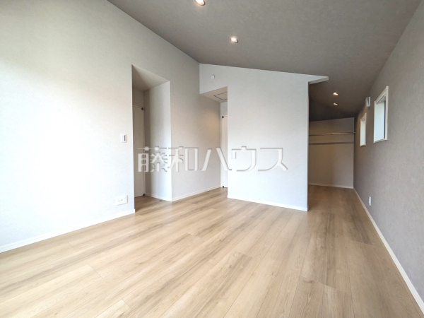 １号棟　居室　【東大和市清水５丁目】