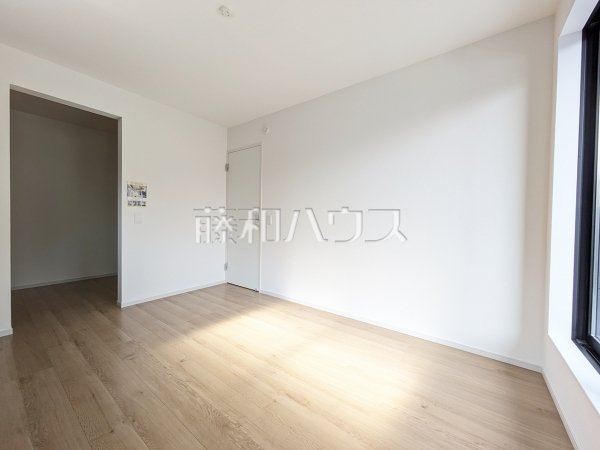 2号棟　居室　【福岡市早良区重留１丁目】