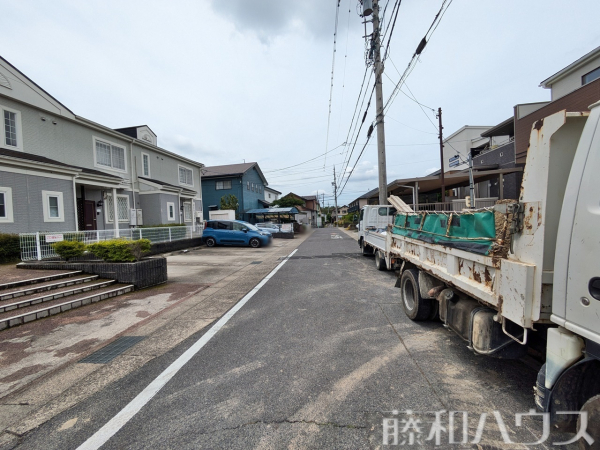 接道状況および現場風景　【名古屋市守山区桔梗平２丁目】
