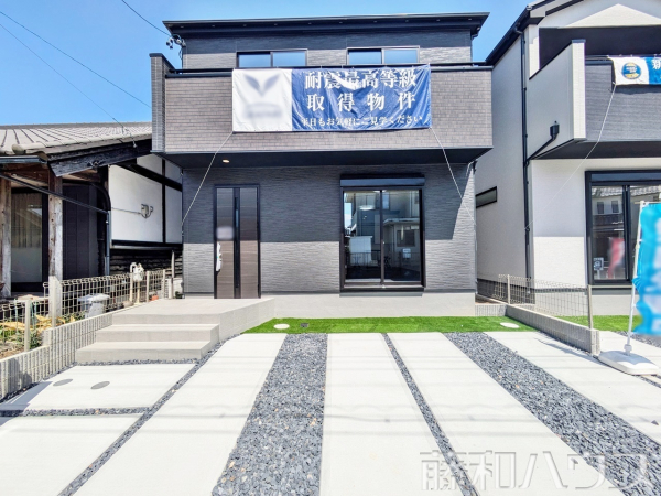 1号棟　外観　【小牧市大字久保一色】