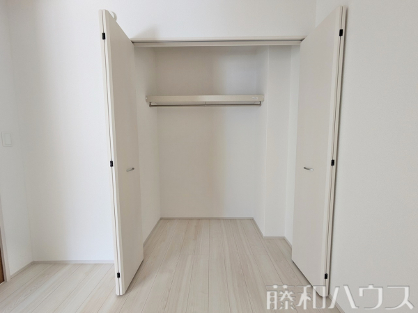 2号棟　収納　【小牧市大字久保一色】