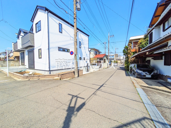 接道状況および現場風景　【日野市多摩平６丁目】