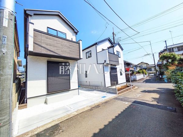現場風景　【日野市多摩平６丁目】
お住まい探しは、家の良し悪しだけでなく周辺環境も重要なポイントです。ぜひ一度お客様の目でご覧ください。　
