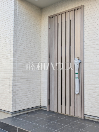 玄関　【八王子市散田町２丁目】