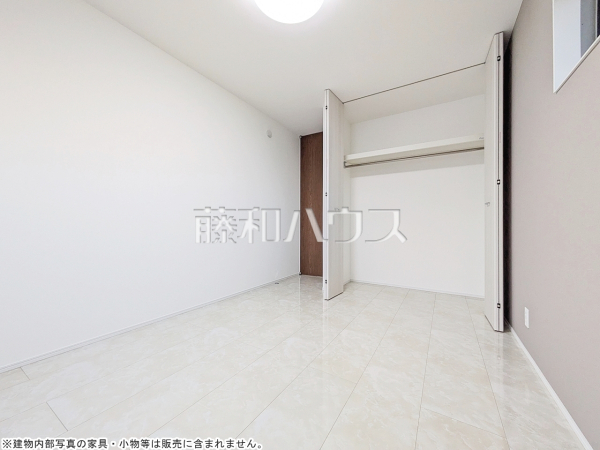 居室　【八王子市散田町２丁目】