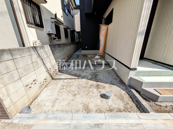 カースペース　【所沢市狭山ケ丘１丁目】