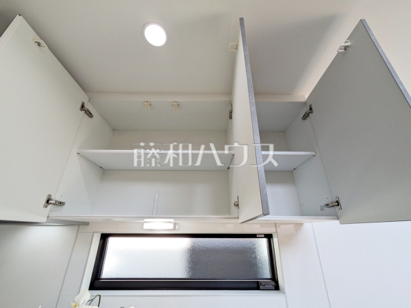 吊戸棚　【所沢市狭山ケ丘１丁目】