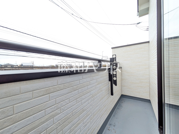 バルコニー　【小平市小川町１丁目】