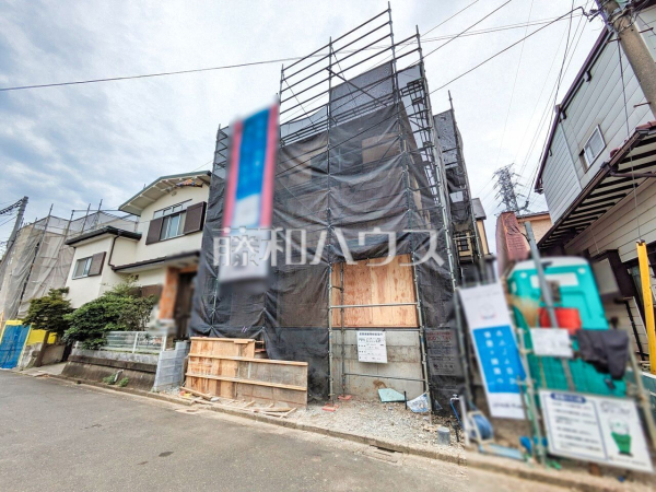 外観　【新座市野寺３丁目】 お探しの物件に出会うためには、早めのご確認をオススメします。未完成の今のうちにぜひお問合せをお待ちしております。 
