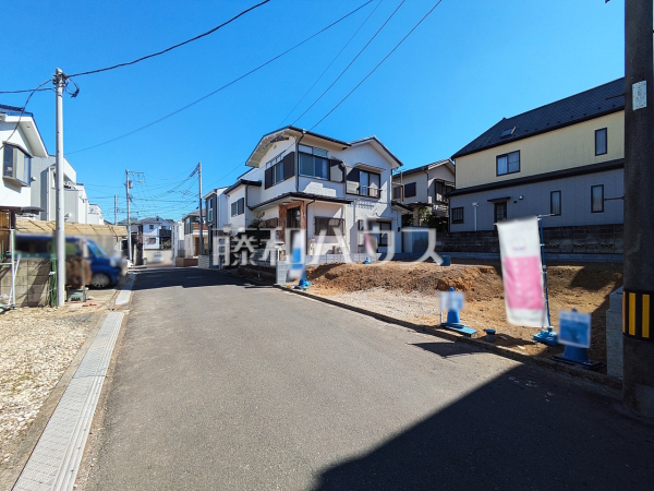 接道状況および現場風景　【新座市野寺３丁目】