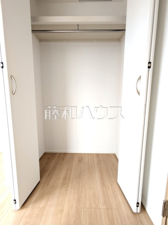 収納　【新座市東３丁目】