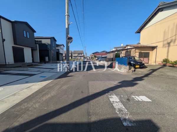 接道状況および現場風景　【北名古屋市六ツ師女夫越】