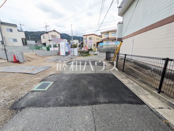 接道状況および現場風景　【福岡市早良区野芥５丁目】