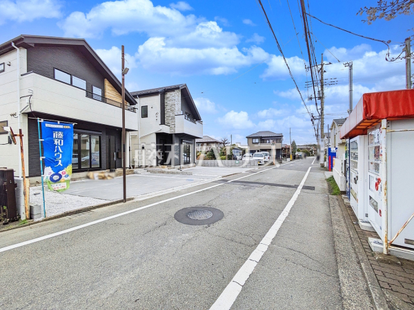 接道状況および現場風景　【小金井市貫井南町４丁目】