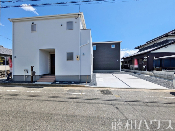 1号棟　外観　【春日井市石尾台５丁目】