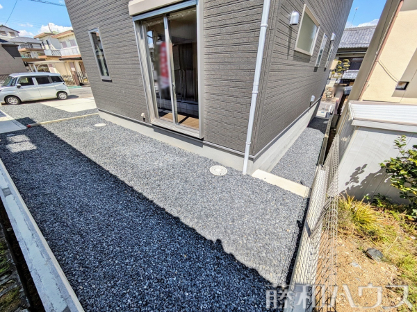 2号棟　庭　【春日井市石尾台５丁目】