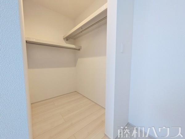1号棟　収納　【春日井市大手田酉町１丁目】