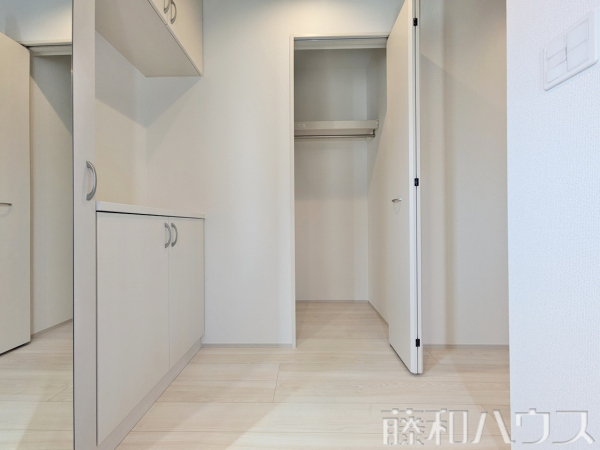 1号棟　収納　【春日井市大手田酉町１丁目】