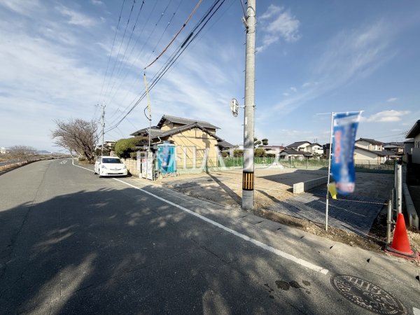 接道状況および現場風景　【福岡市早良区四箇１丁目】