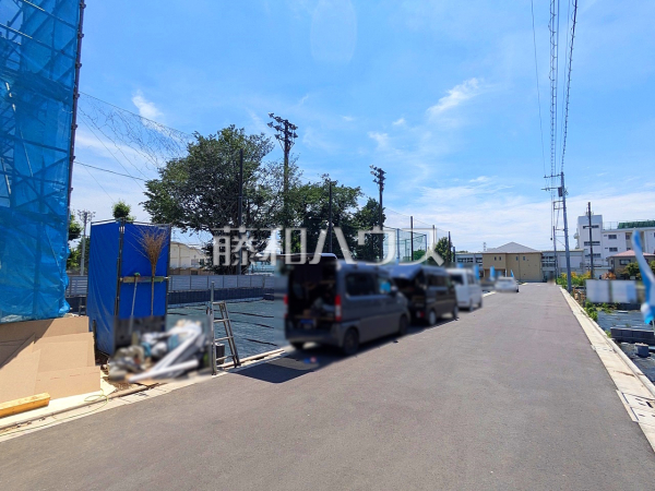 接道状況および現場風景　【三鷹市野崎３丁目】