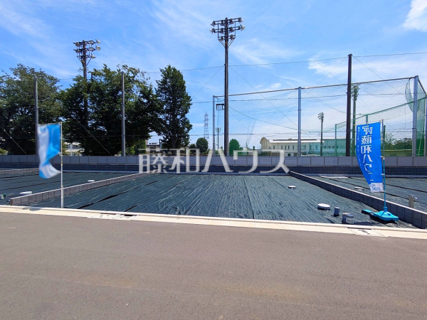 31号地　ご家族の夢を思いのままにかなえるため、自由設計プランを採用。ご家族お一人お一人にマッチした、世界に一つだけのオリジナル住宅を実現してみませんか？ 　【三鷹市野崎３丁目】