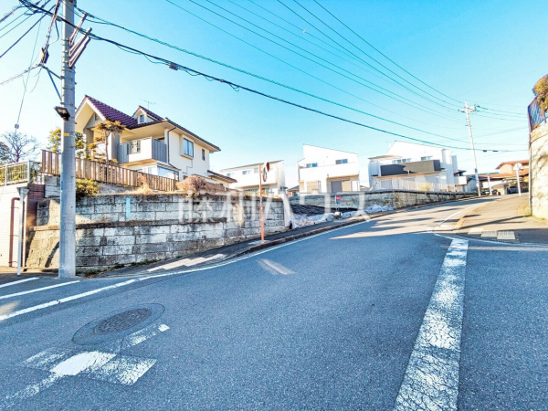接道状況および現場風景　【多摩市桜ヶ丘４丁目】