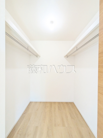 ウォークインクローゼット　【八王子市絹ケ丘２丁目】