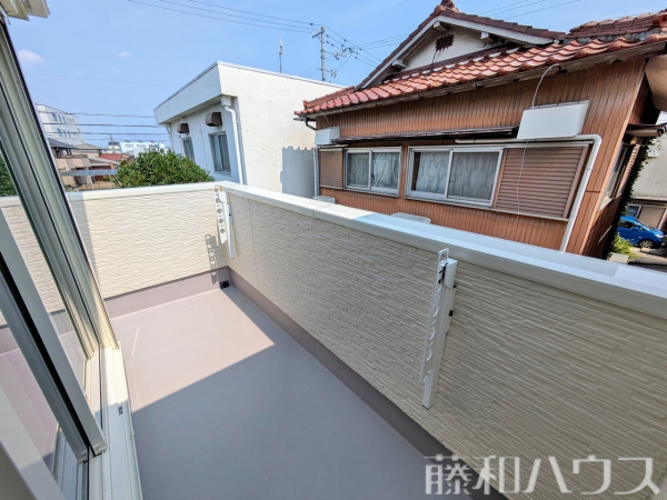 バルコニー　【名古屋市北区六が池町】