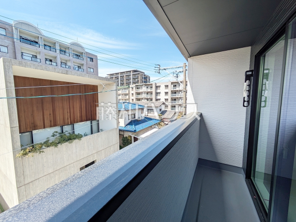 2号棟　バルコニー　【福岡市早良区荒江３丁目】