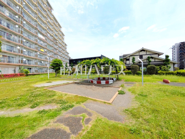 隣接の広場　【稲城ハイコーポ】