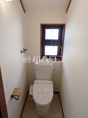 2階トイレ　【三鷹市深大寺２丁目】