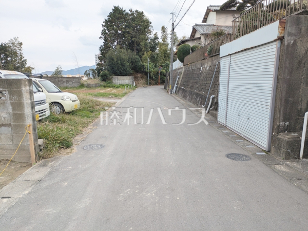接道状況および現場風景　【福岡市西区拾六町４丁目】