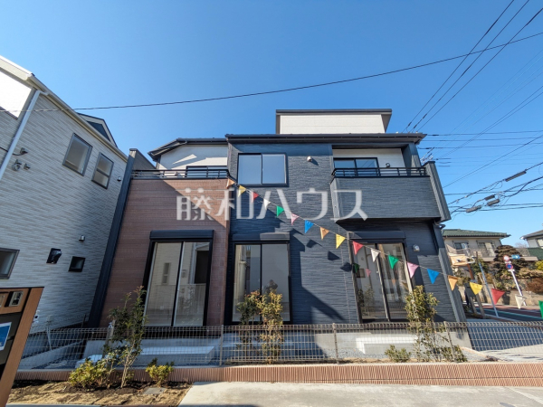 1号棟　外観　【国分寺市西町５丁目】全居室南向きで明るく、太陽の日差しで室内ぽかぽかです！　