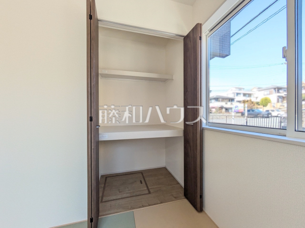 4号棟　押入収納　【国分寺市西町５丁目】