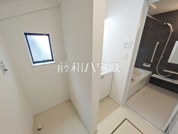 B号棟　洗面室　【福岡市早良区飯倉４丁目】