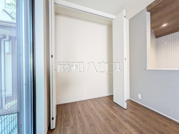 1号棟　収納　【小平市学園西町２丁目】