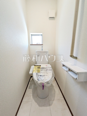 2号棟　トイレ　【府中市四谷３丁目】