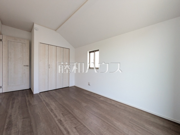 ≪1号棟　その他居室≫部屋の雰囲気や広さ・眺望・間取りの使い勝手など、是非一度、ご自身の目で確かめてみてください。　【府中市四谷３丁目】